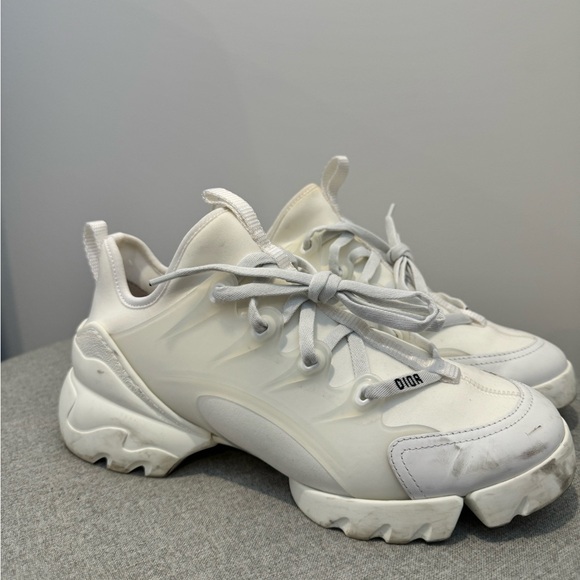 CHRISTIAN DIOR D-Connect women’s sneaker size EU 38.5 - Picture 1 of 4